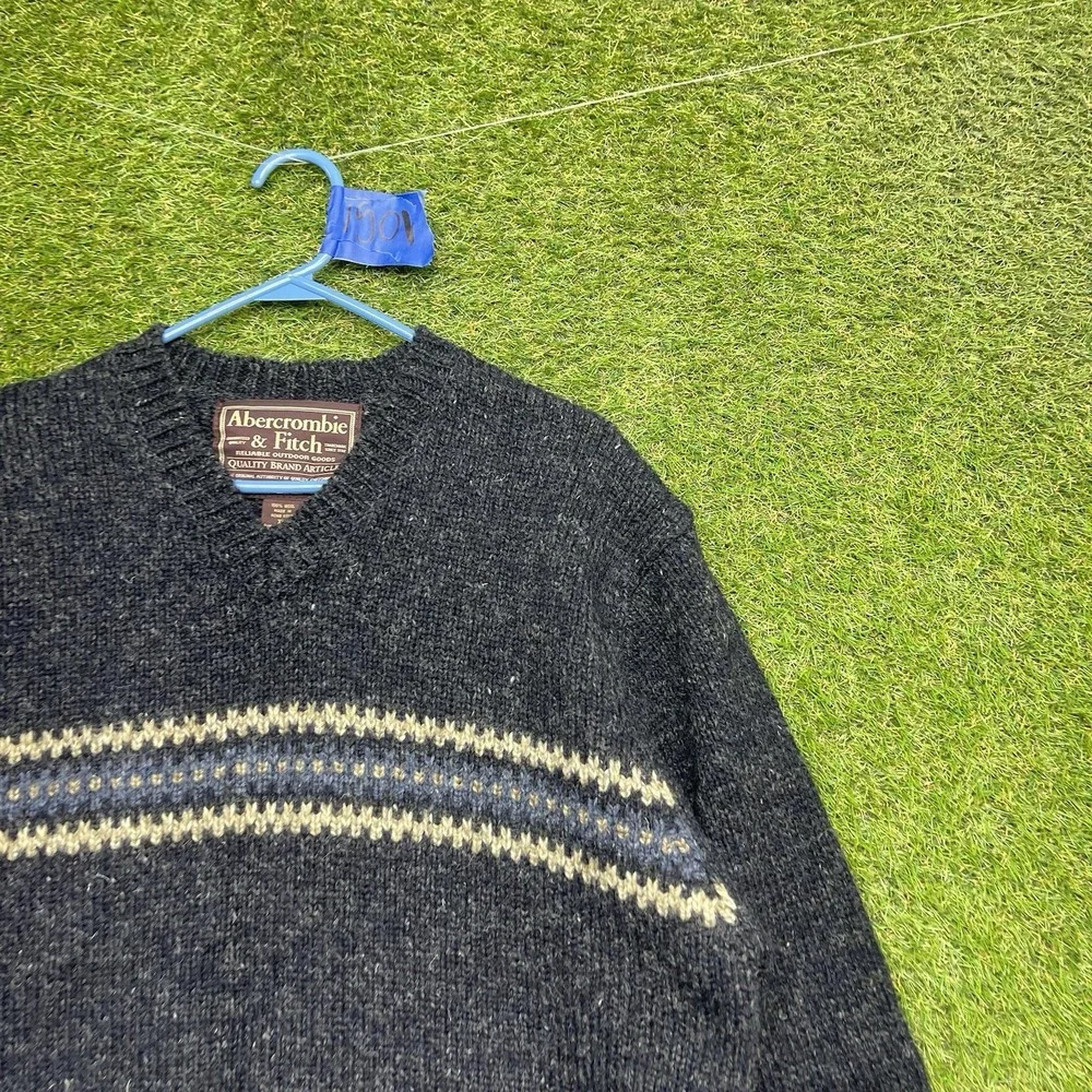 Vintage Abercrombie & Fitch Wool Sweater Mens XL Heavyweight Knit Stripe V Neck